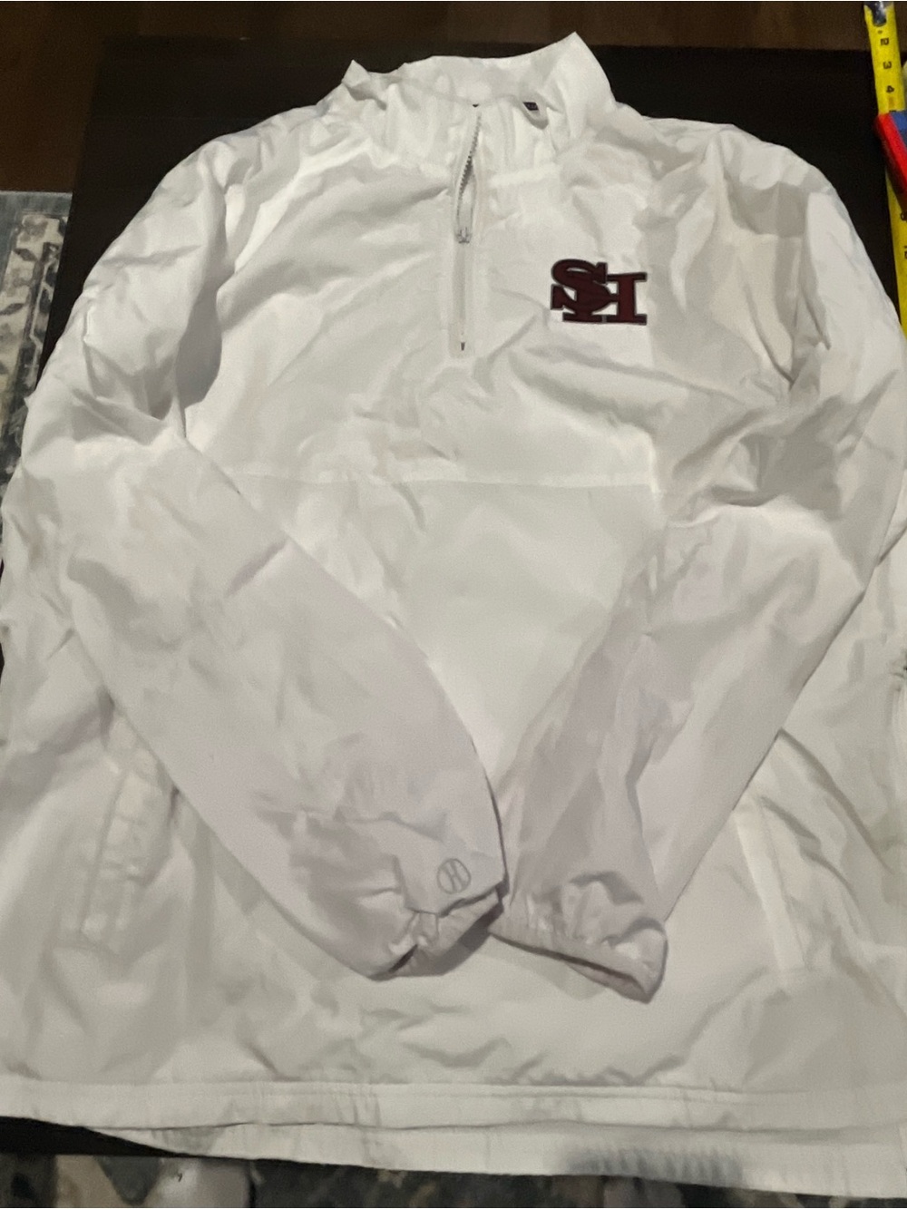 Holloway White 1/4 zip pullover windbreaker golf Jacket with Black Brand Trim XL